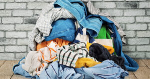 Clasificar la ropa la ropa sucia